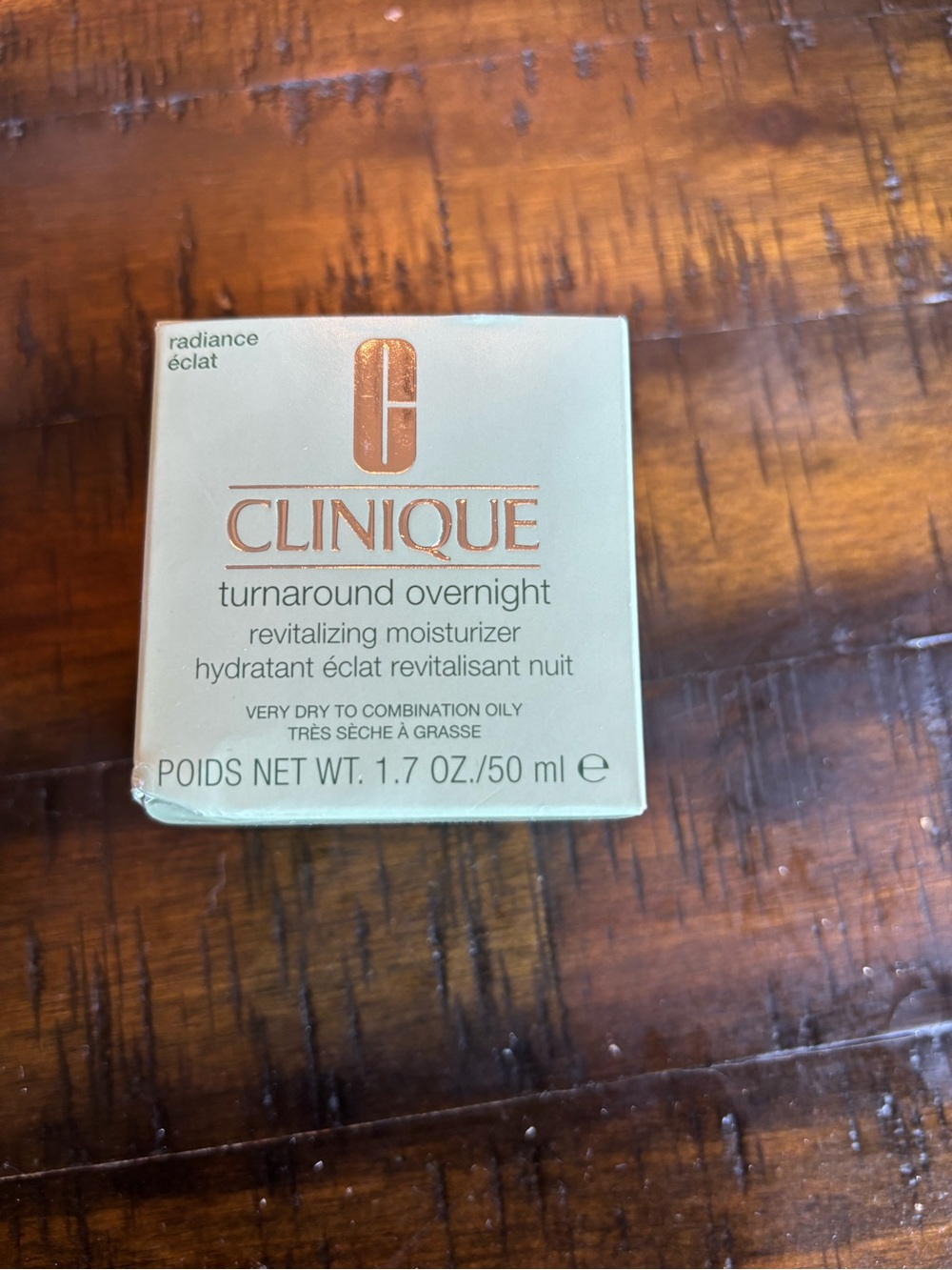 Clinique Turnaround Overnight Revitalizing Moisturizer